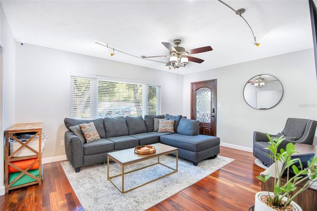 1614 CURRY FORD ROAD, Orlando, FL 32806