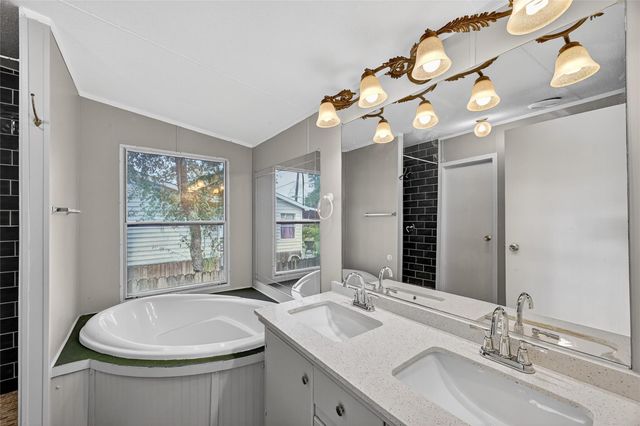 9623 Meadowvine Drive, Houston, TX 77044