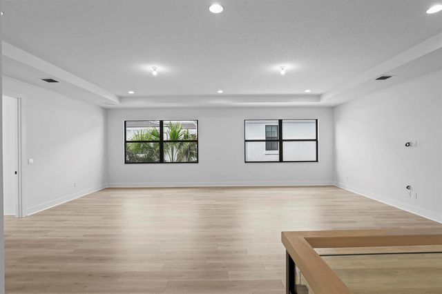 13206 Faberge Place, Palm Beach Gardens, FL 33418