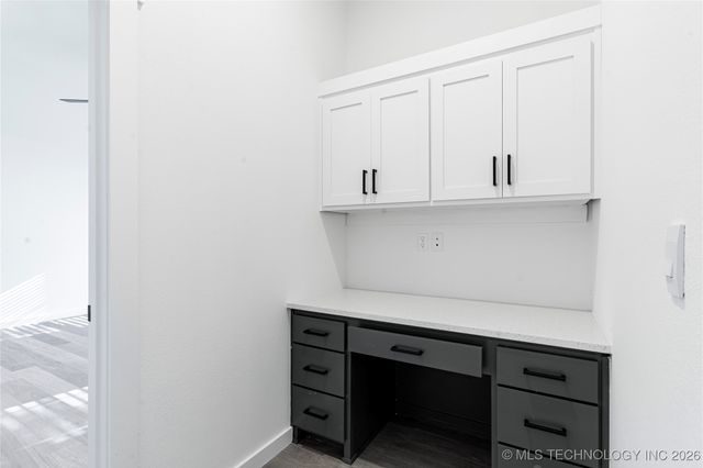 2517 W South Street, Collinsville, OK 74021