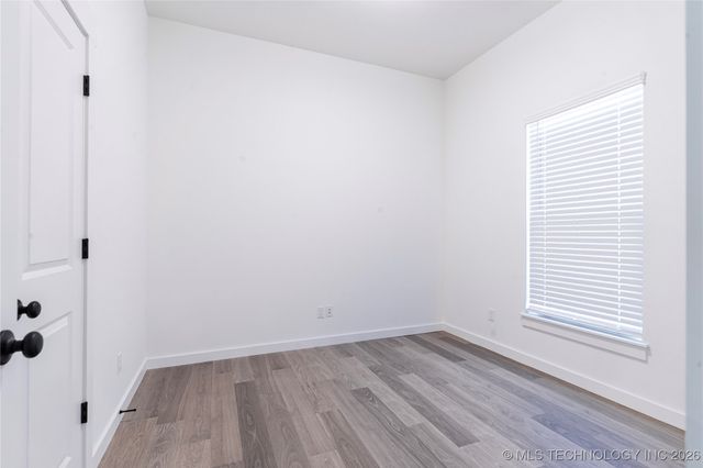 2517 W South Street, Collinsville, OK 74021