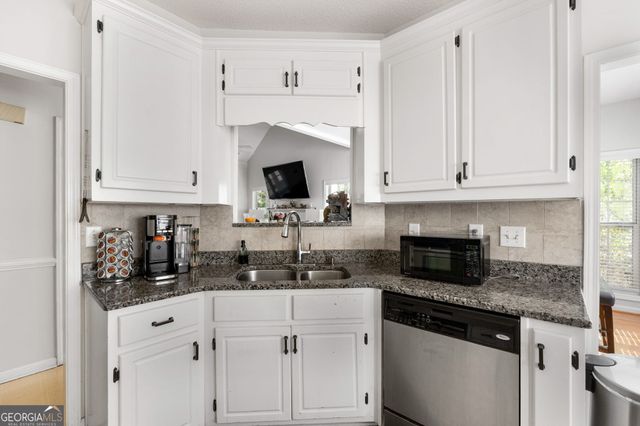115 Brook Hollow Drive, Mcdonough, GA 30252