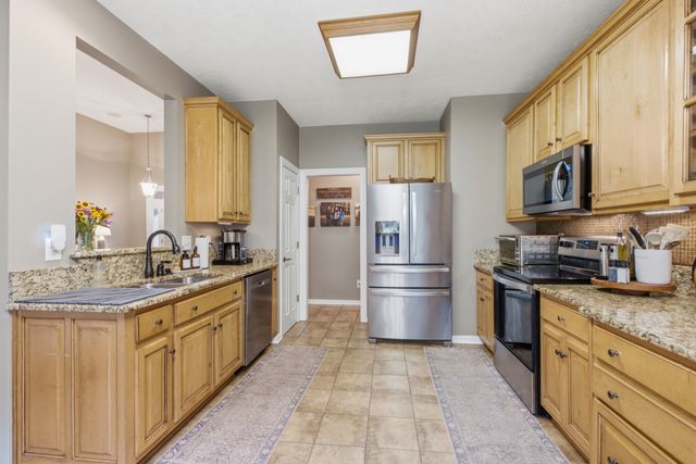 125 N Maple Ridge Ln, Goodlettsville, TN 37072