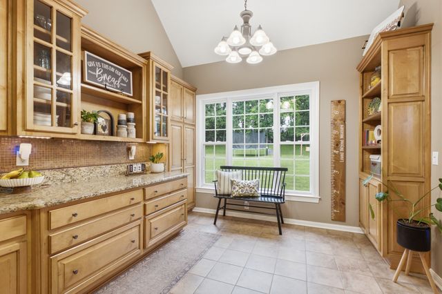 125 N Maple Ridge Ln, Goodlettsville, TN 37072