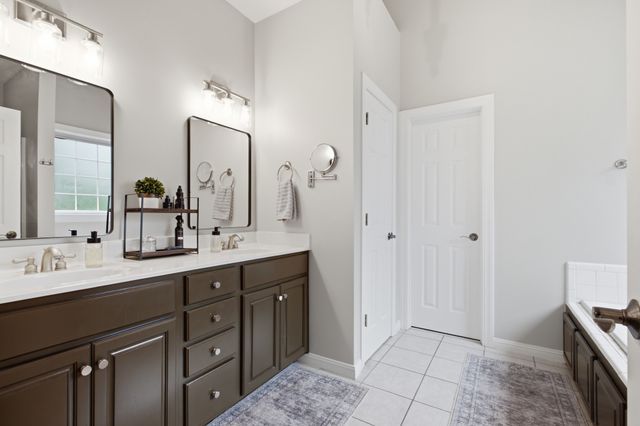 125 N Maple Ridge Ln, Goodlettsville, TN 37072
