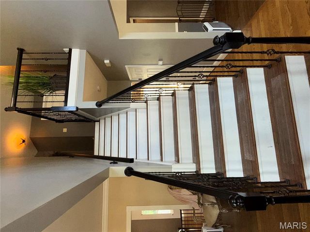 16037 Surfview Court, Wildwood, MO 63040