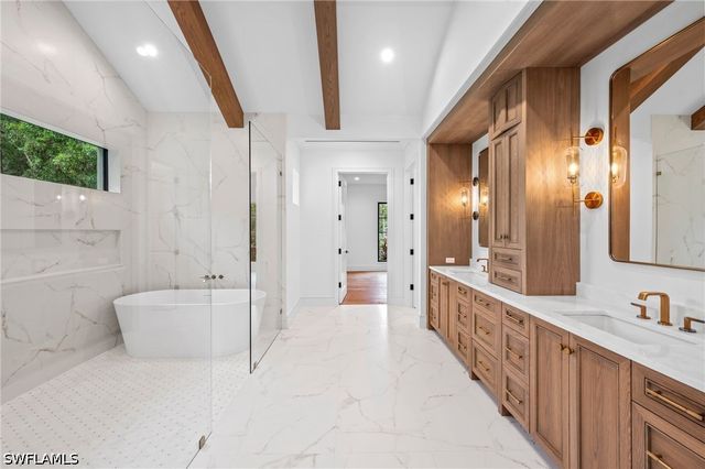 191 29TH ST SW, Naples, FL 34117