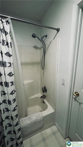 8581 Hensingersville Road, Lower Macungie Twp, PA 18062