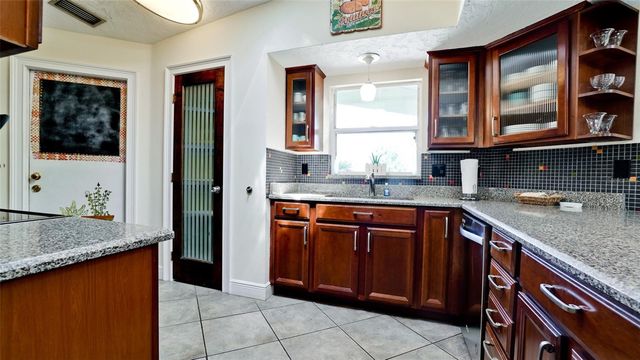 8403 13TH AVENUE NW, Bradenton, FL 34209