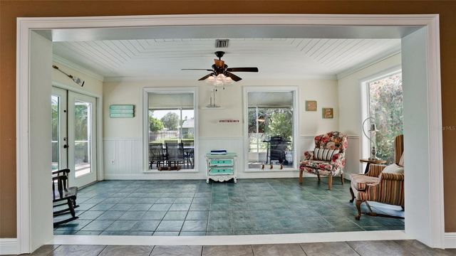 8403 13TH AVENUE NW, Bradenton, FL 34209