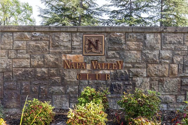 100 Valley Club Cir, Napa, CA 94558