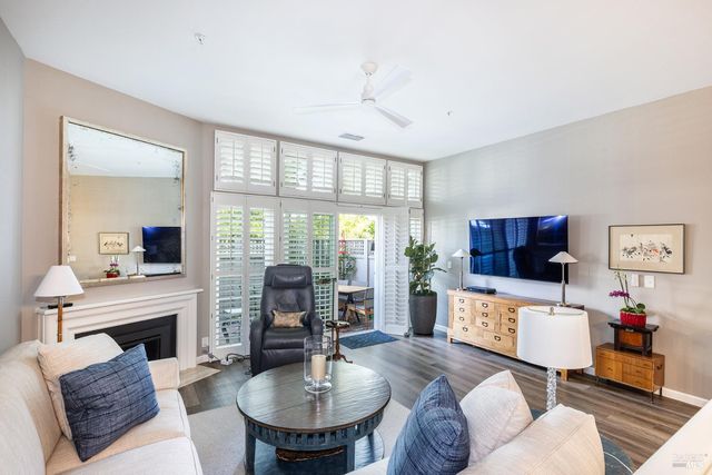 100 Valley Club Cir, Napa, CA 94558