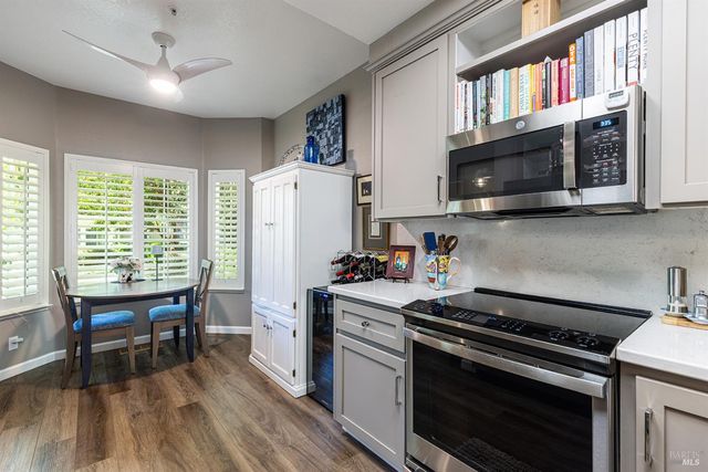 100 Valley Club Cir, Napa, CA 94558