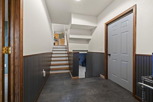 364 TRIANGLE DRIVE, Hobart, WI 54155