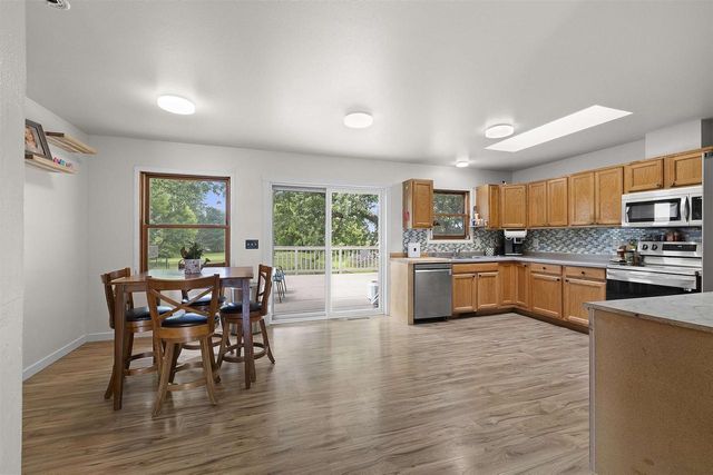 364 TRIANGLE DRIVE, Hobart, WI 54155