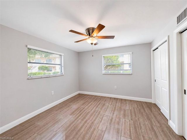 681 Palm View DR C1, Naples, FL 34110