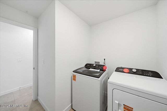 12706 PLAINWOOD Trail, Jacksonville, FL 32218