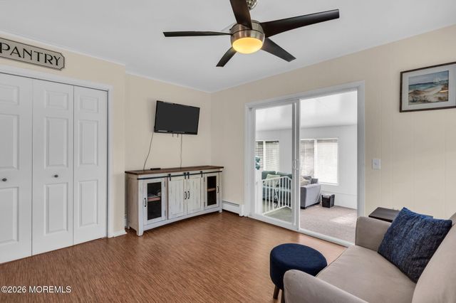 18 Encinitas Drive, Toms River, NJ 08757