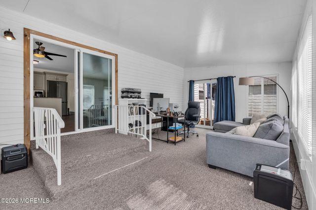 18 Encinitas Drive, Toms River, NJ 08757