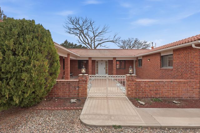 701 Carmel Drive, Rio Communities, NM 87002