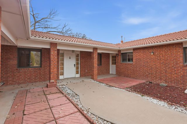 701 Carmel Drive, Rio Communities, NM 87002