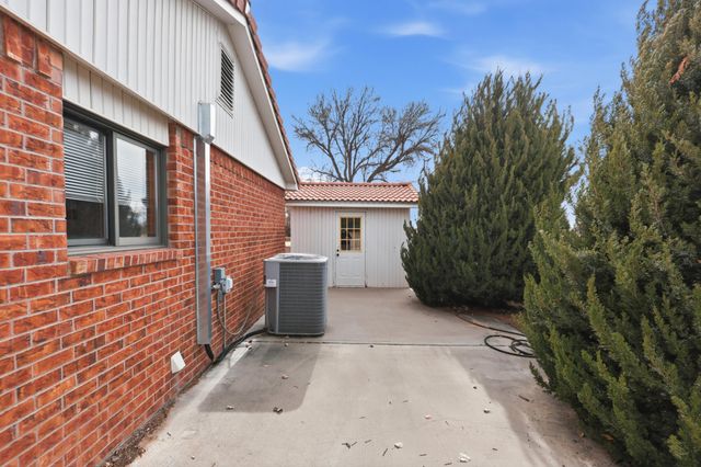 701 Carmel Drive, Rio Communities, NM 87002