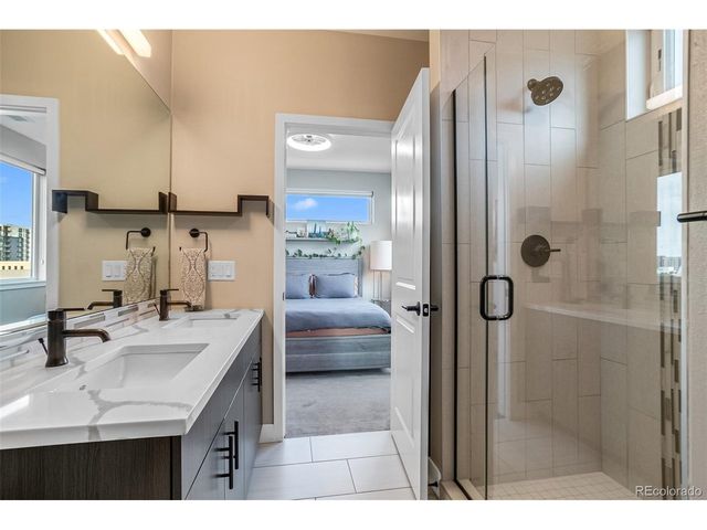 2729 W 28th Ave 504, Denver, CO 80211