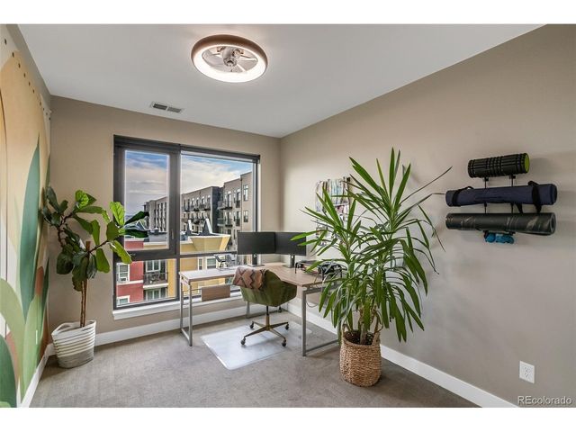 2729 W 28th Ave 504, Denver, CO 80211