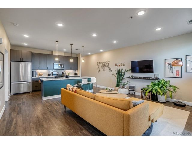 2729 W 28th Ave 504, Denver, CO 80211