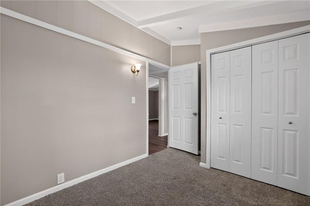 8823 E 23rd Street, Kansas City, MO 64129