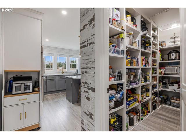 14008 Ne 72ND Ave, Vancouver, WA 98686