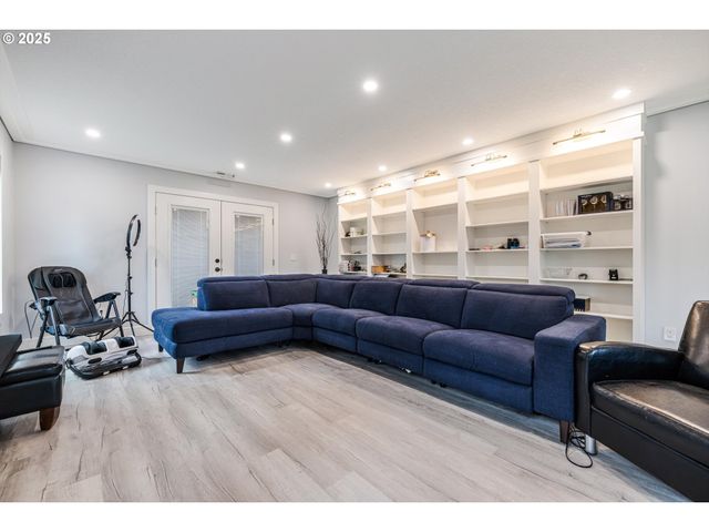 14008 Ne 72ND Ave, Vancouver, WA 98686