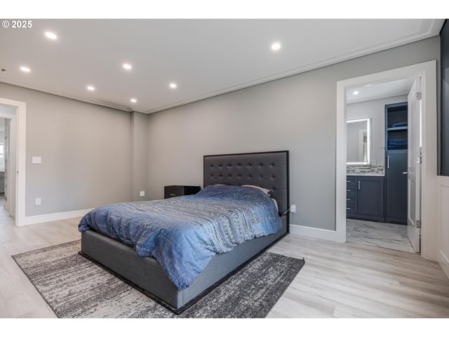 14008 Ne 72ND Ave, Vancouver, WA 98686