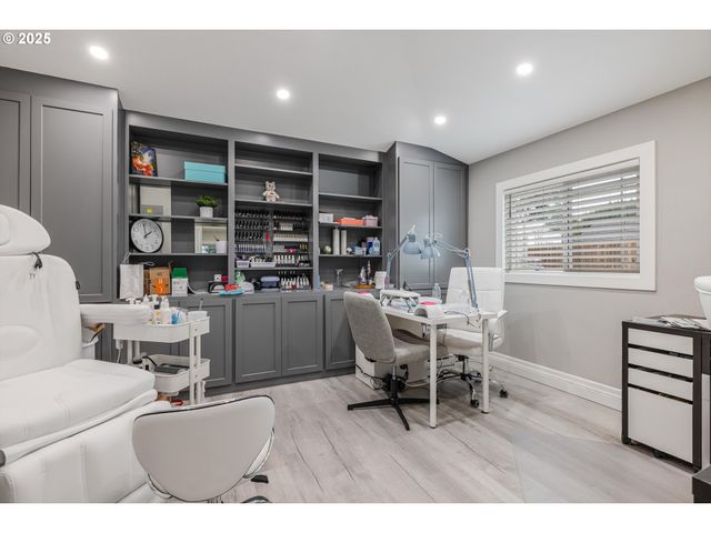 14008 Ne 72ND Ave, Vancouver, WA 98686