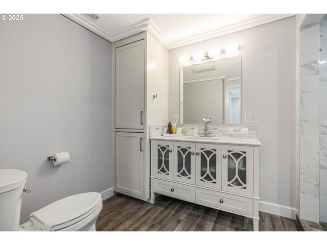 14008 Ne 72ND Ave, Vancouver, WA 98686