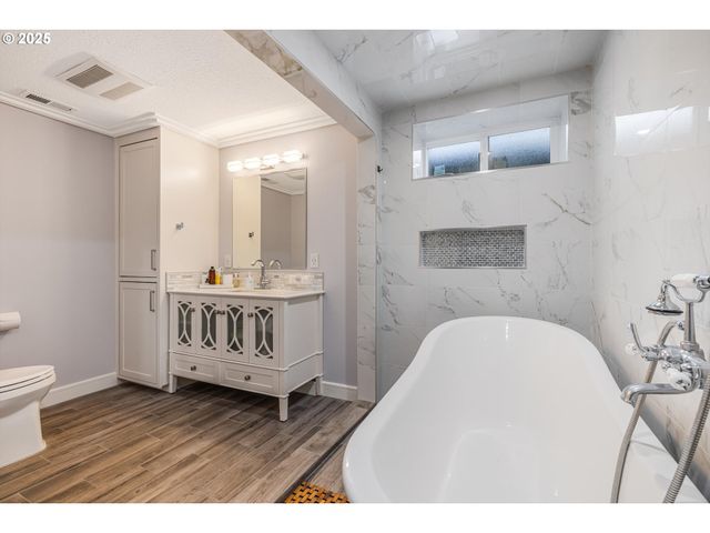 14008 Ne 72ND Ave, Vancouver, WA 98686