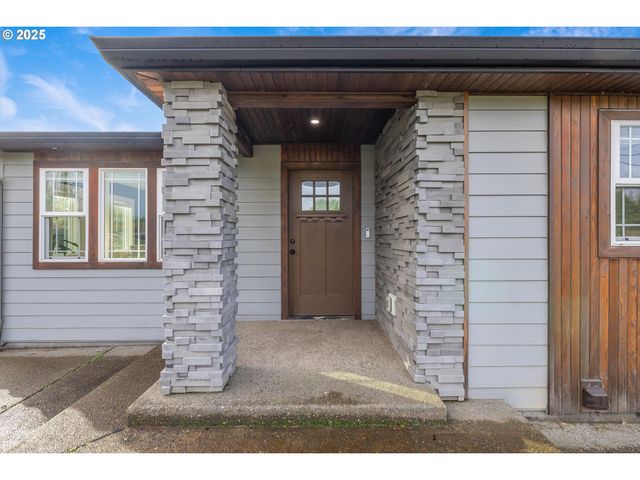 14008 Ne 72ND Ave, Vancouver, WA 98686