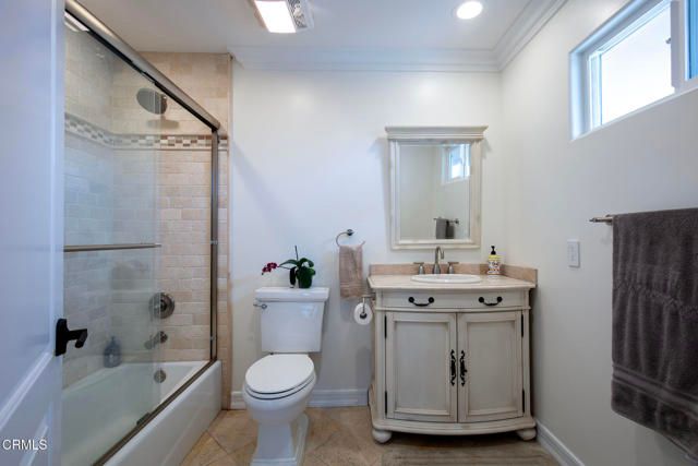 2180 Vista Del Mar Drive, Ventura, CA 93001