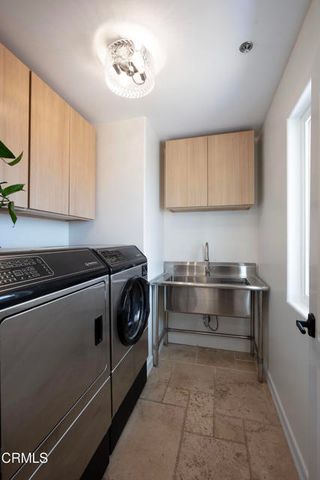 2180 Vista Del Mar Drive, Ventura, CA 93001