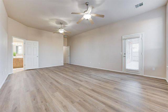 8701 NW 74th Street, Oklahoma City, OK 73132