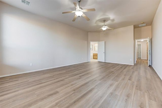 8701 NW 74th Street, Oklahoma City, OK 73132