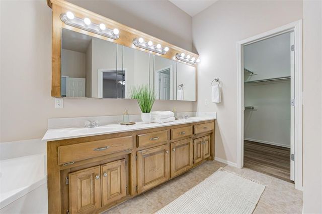 8701 NW 74th Street, Oklahoma City, OK 73132