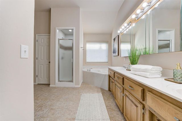 8701 NW 74th Street, Oklahoma City, OK 73132