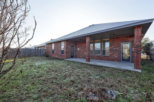 8701 NW 74th Street, Oklahoma City, OK 73132