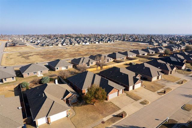 8701 NW 74th Street, Oklahoma City, OK 73132