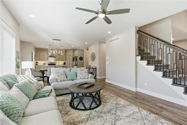 308 E Oak Street, Lone Jack, MO 64070
