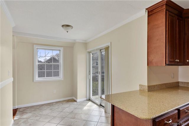 5 Crosby Place, New Rochelle, NY 10801