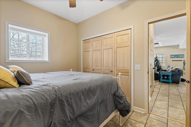 306 N Park Drive, Baltimore, OH 43105