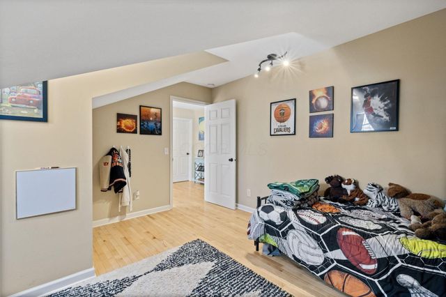 306 N Park Drive, Baltimore, OH 43105