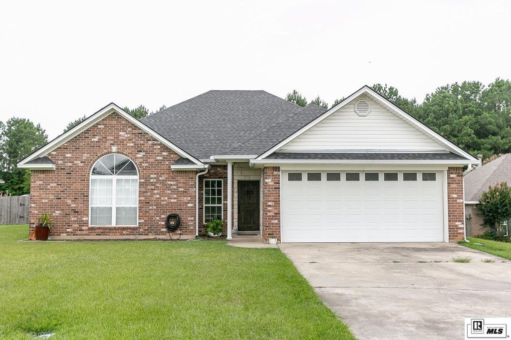 143 CURRY CREEK DRIVE, Calhoun, LA 71225